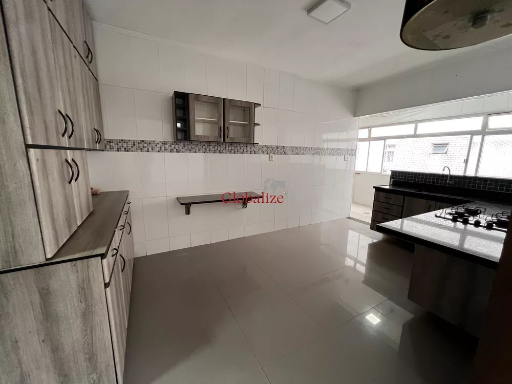 Apartamento à venda com 2 quartos, 103m² - Foto 4