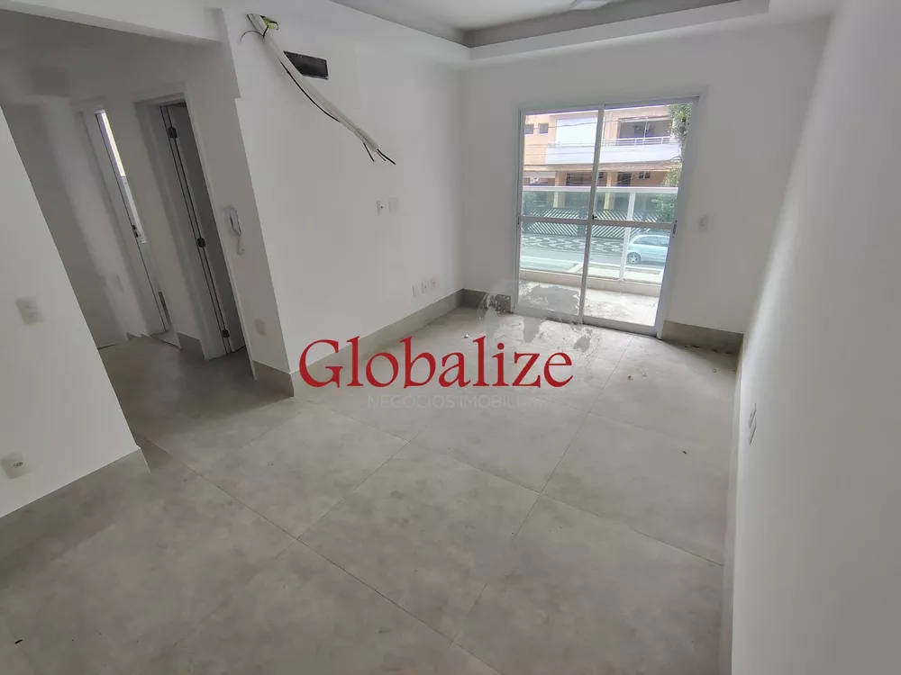 Casa à venda com 3 quartos, 196m² - Foto 3