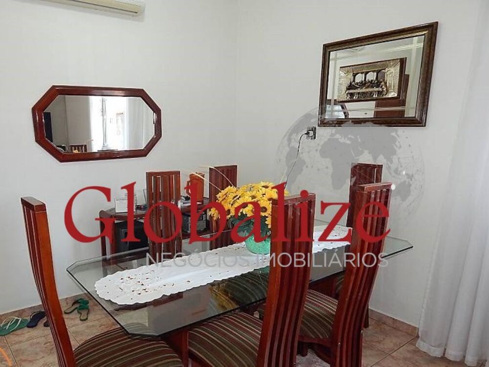 Apartamento à venda com 2 quartos, 79m² - Foto 1