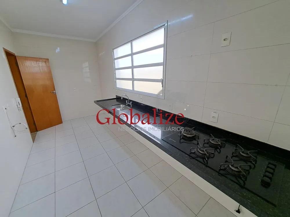 Casa, 3 quartos, 128 m² - Foto 3