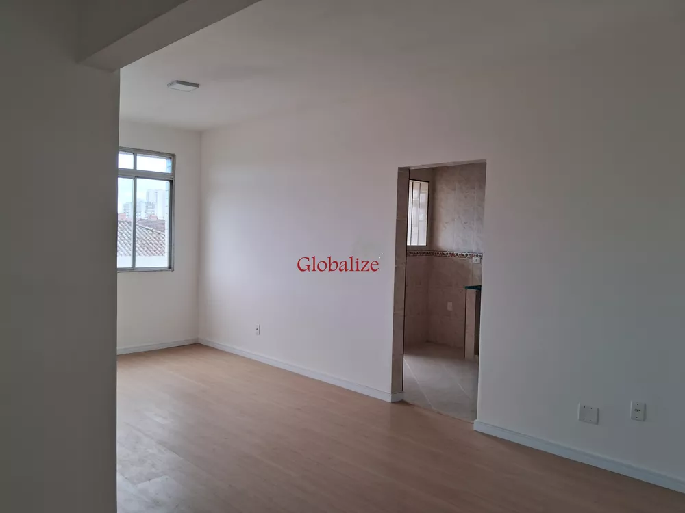 Apartamento à venda com 2 quartos, 76m² - Foto 1