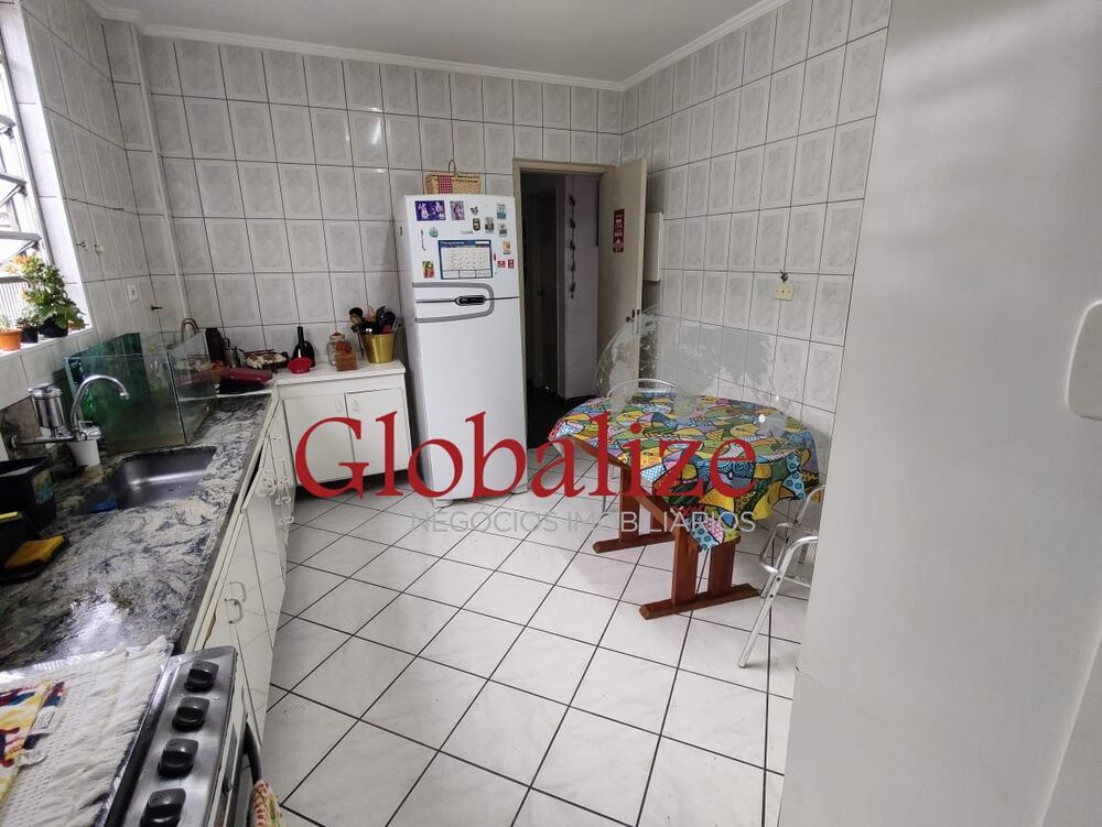Apartamento à venda com 2 quartos, 70m² - Foto 9
