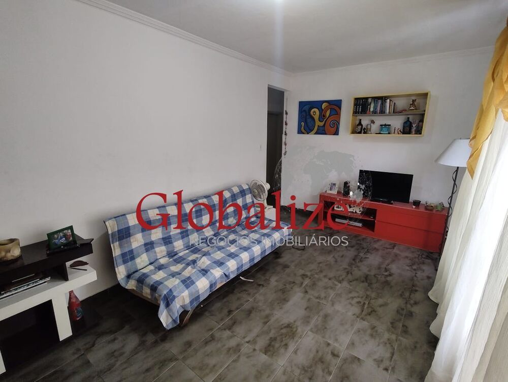 Apartamento à venda com 2 quartos, 70m² - Foto 3