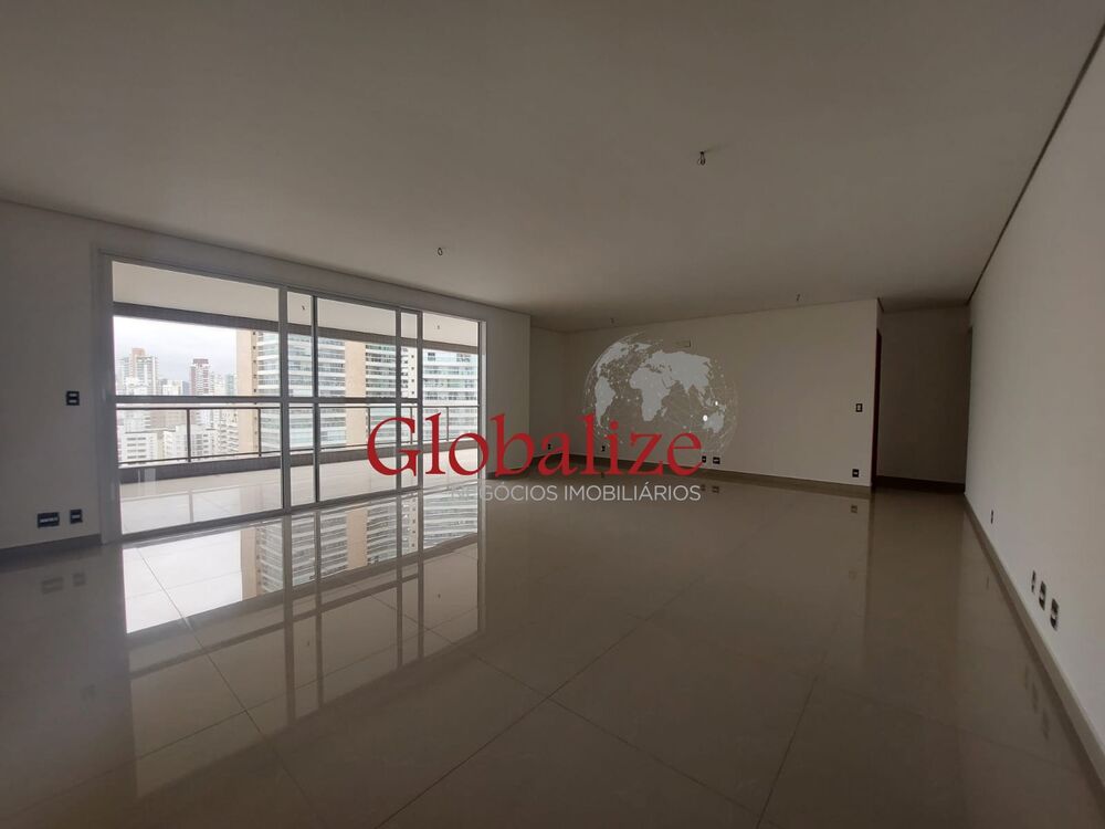 Apartamento, 3 quartos, 210 m² - Foto 1