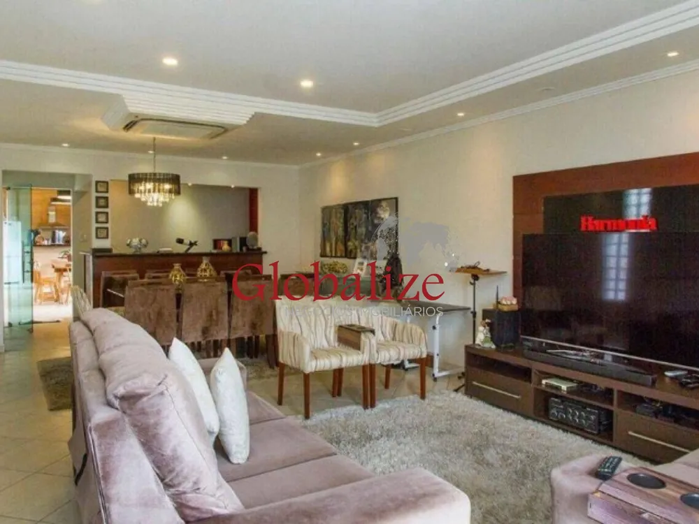 Casa, 3 quartos, 189 m² - Foto 1