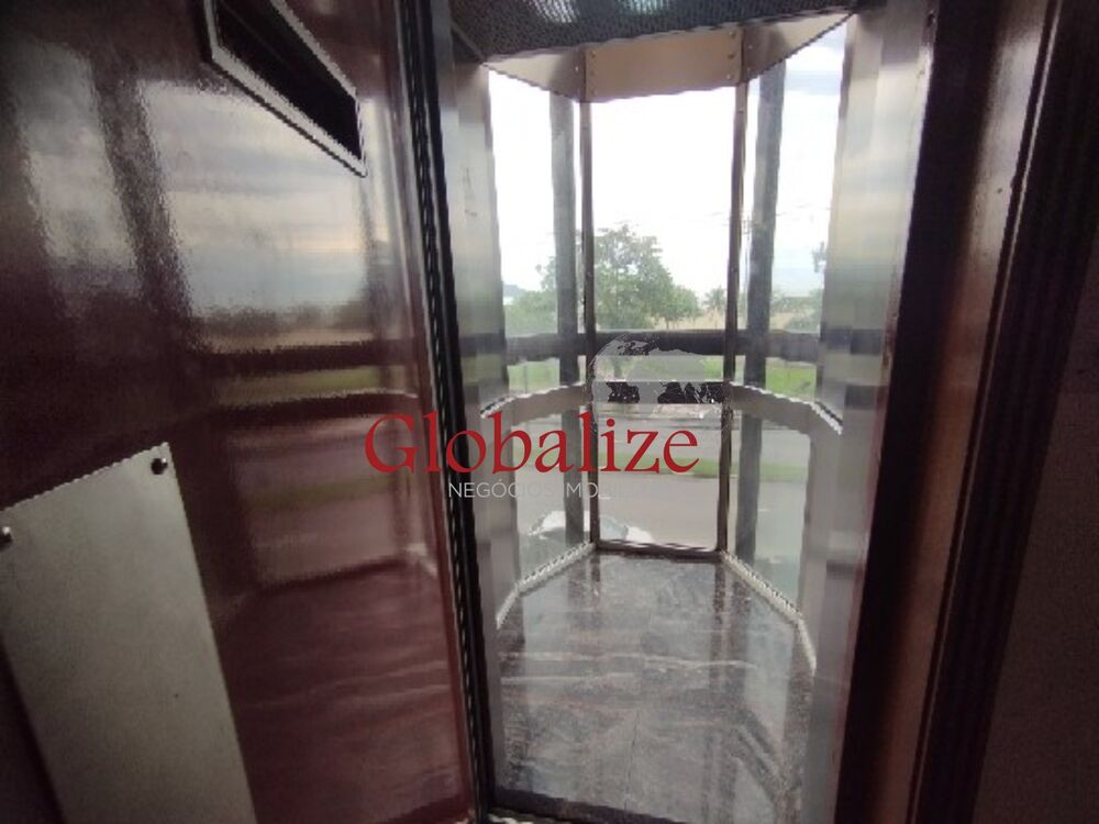 Apartamento, 4 quartos, 220 m² - Foto 1