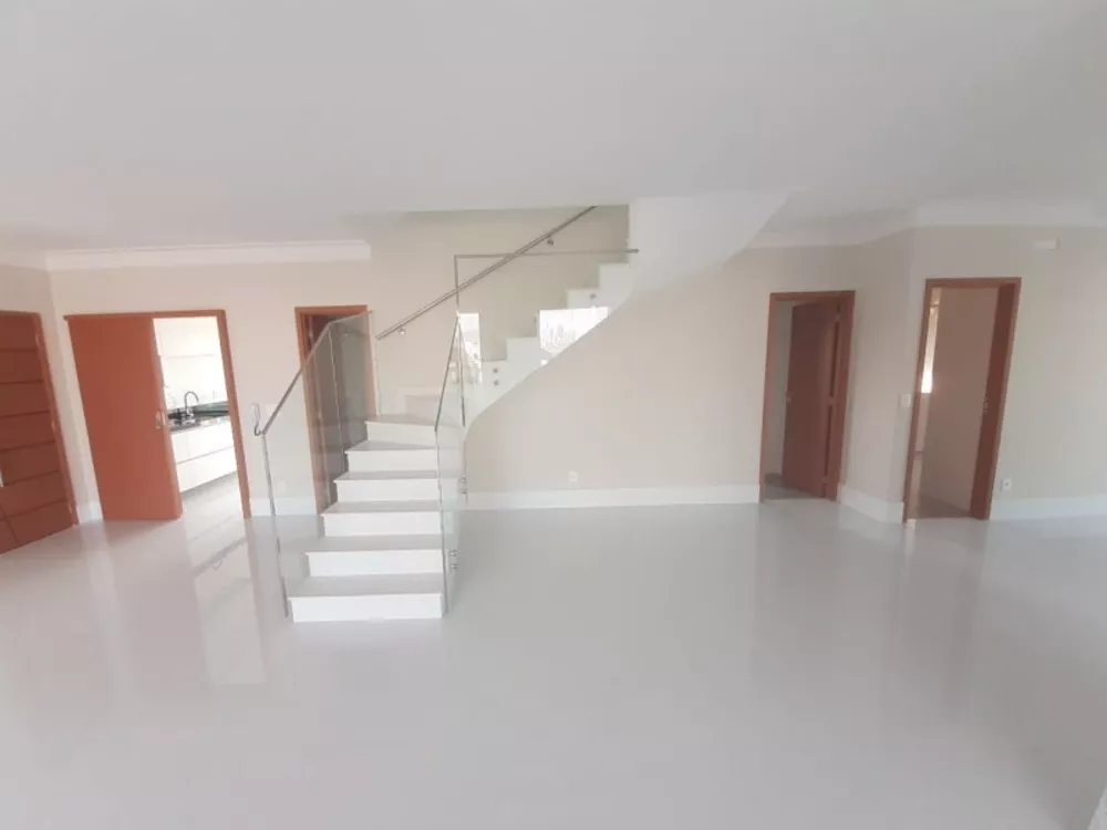 Cobertura, 3 quartos, 300 m² - Foto 2