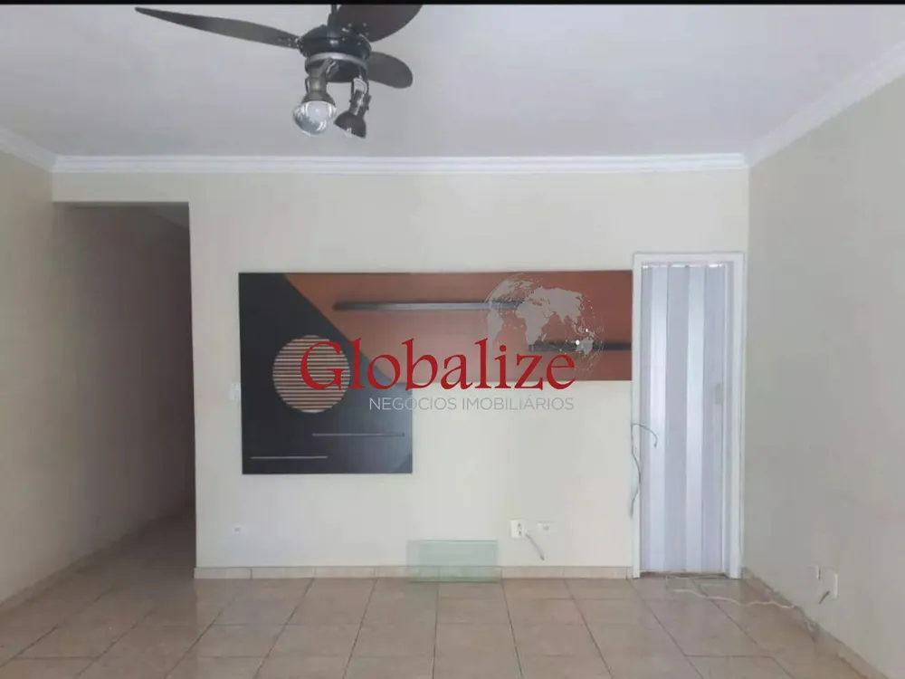 Casa, 5 quartos, 180 m² - Foto 1