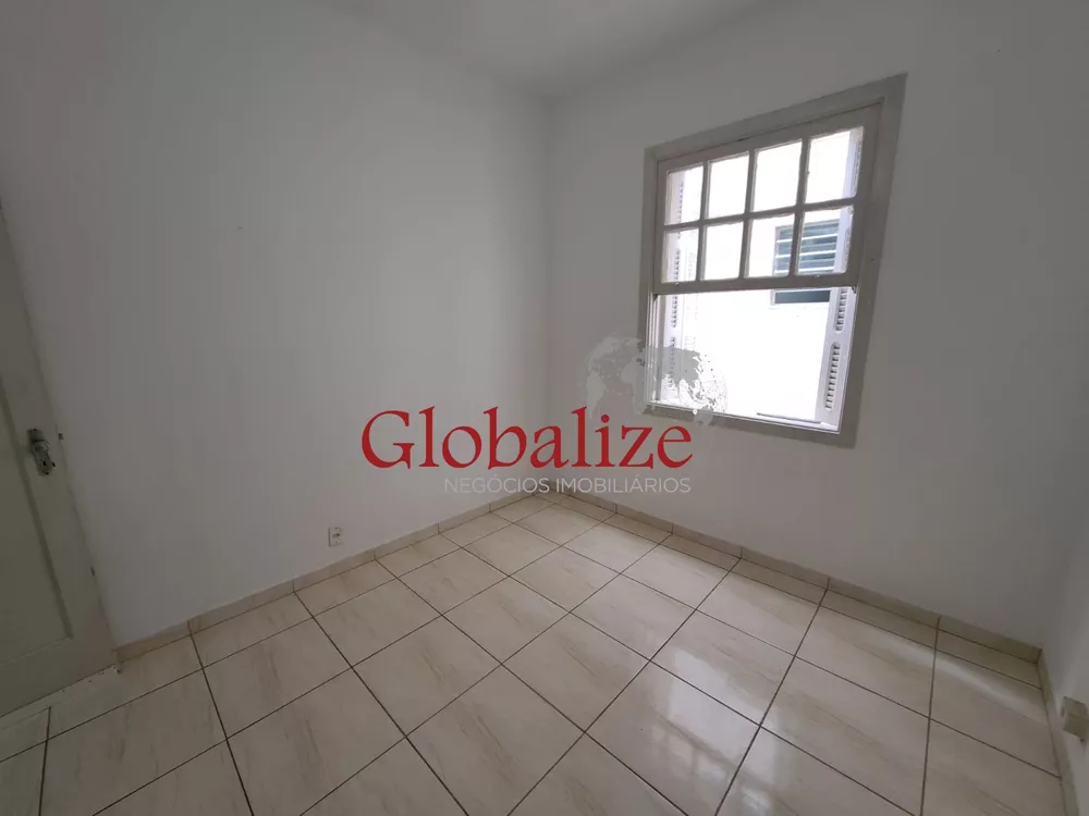 Apartamento à venda com 2 quartos, 72m² - Foto 3