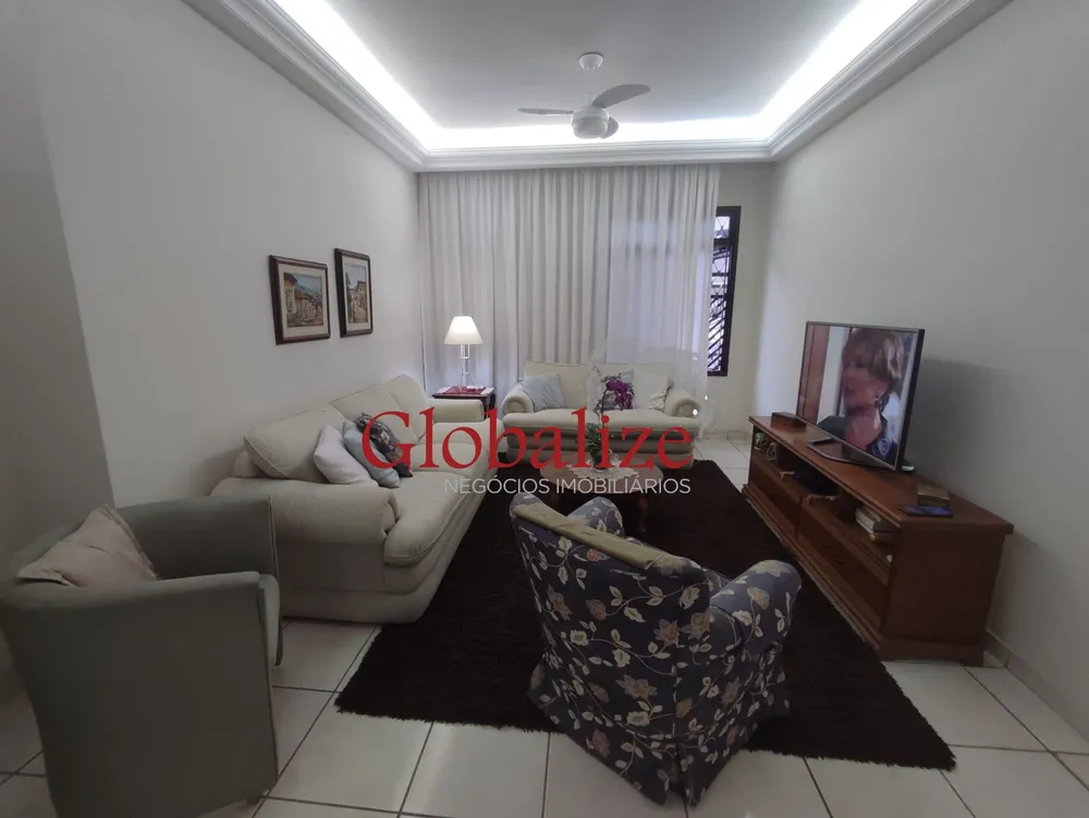 Casa, 3 quartos, 158 m² - Foto 1