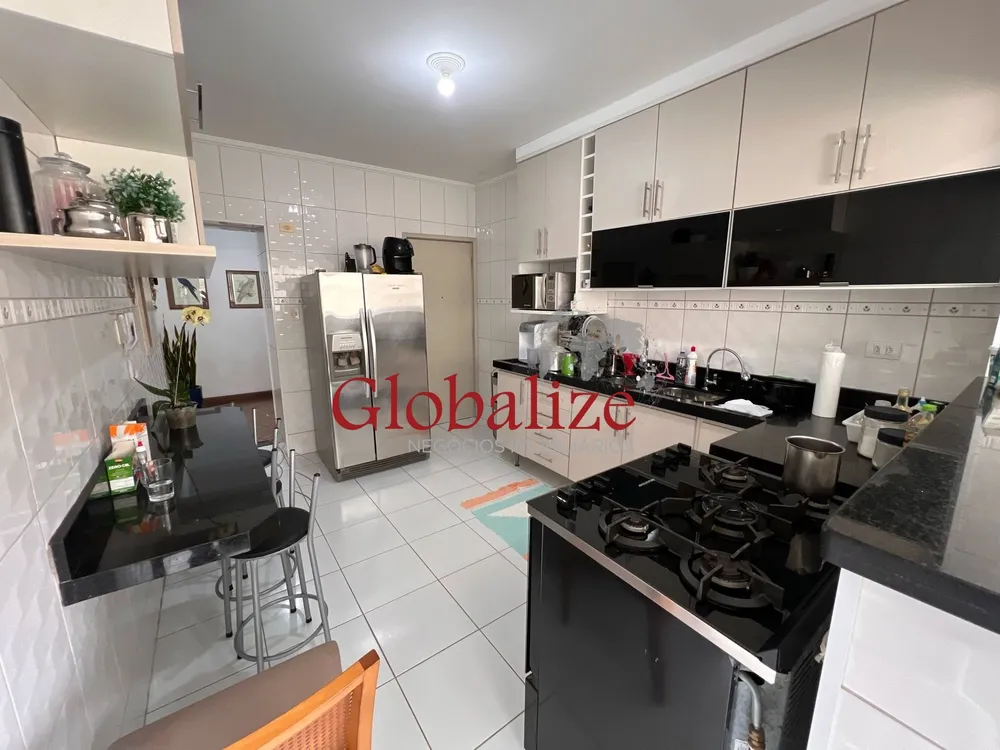 Apartamento, 3 quartos, 180 m² - Foto 2