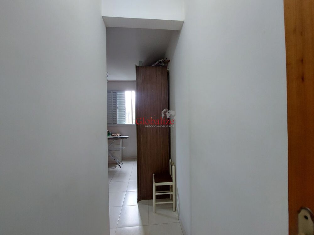 Casa, 6 quartos, 212 m² - Foto 1