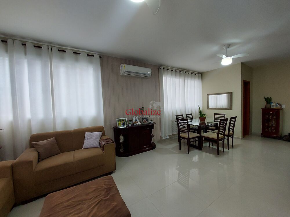 Casa, 6 quartos, 212 m² - Foto 3