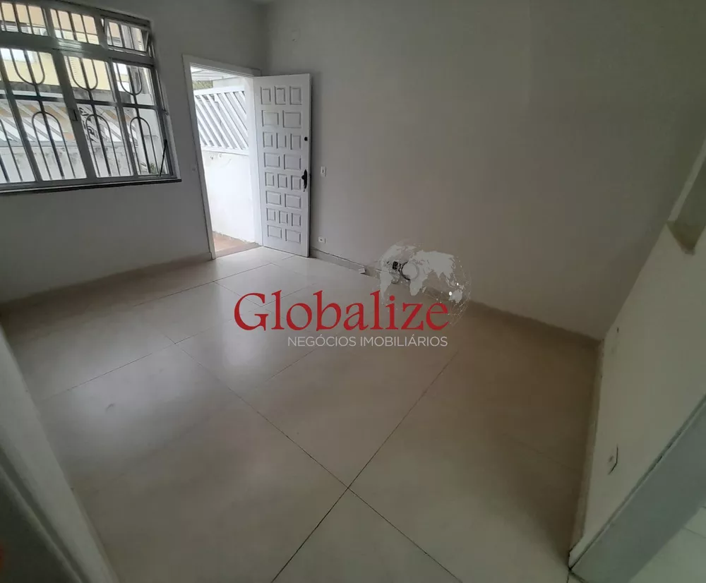 Casa à venda e aluguel com 2 quartos, 100m² - Foto 2