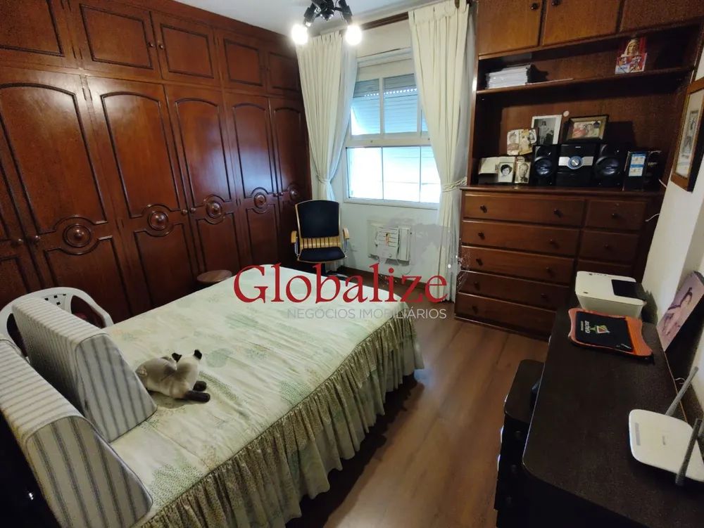Apartamento, 3 quartos, 145 m² - Foto 1