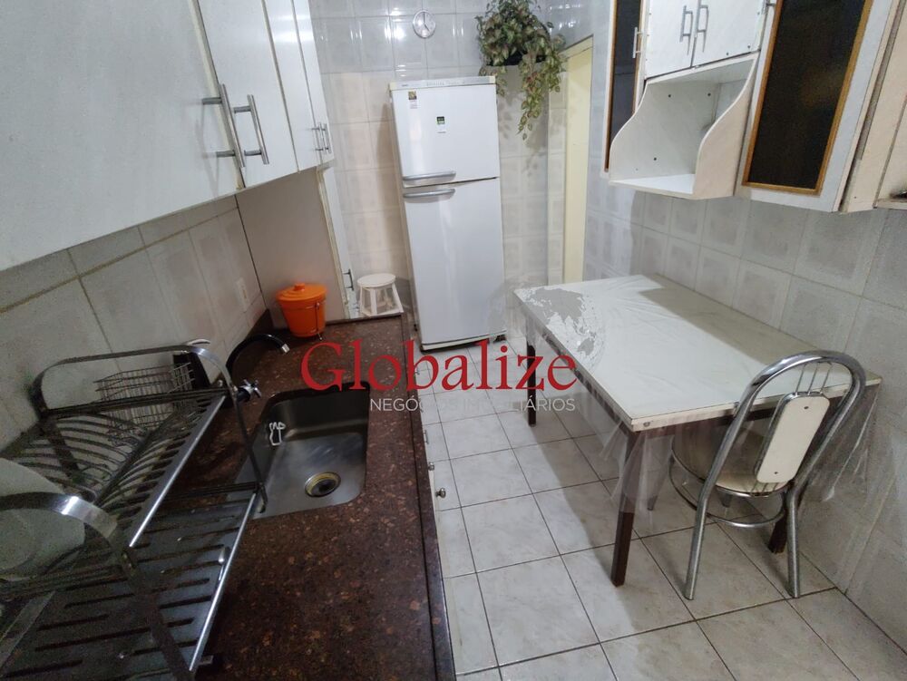 Apartamento à venda com 2 quartos, 75m² - Foto 7
