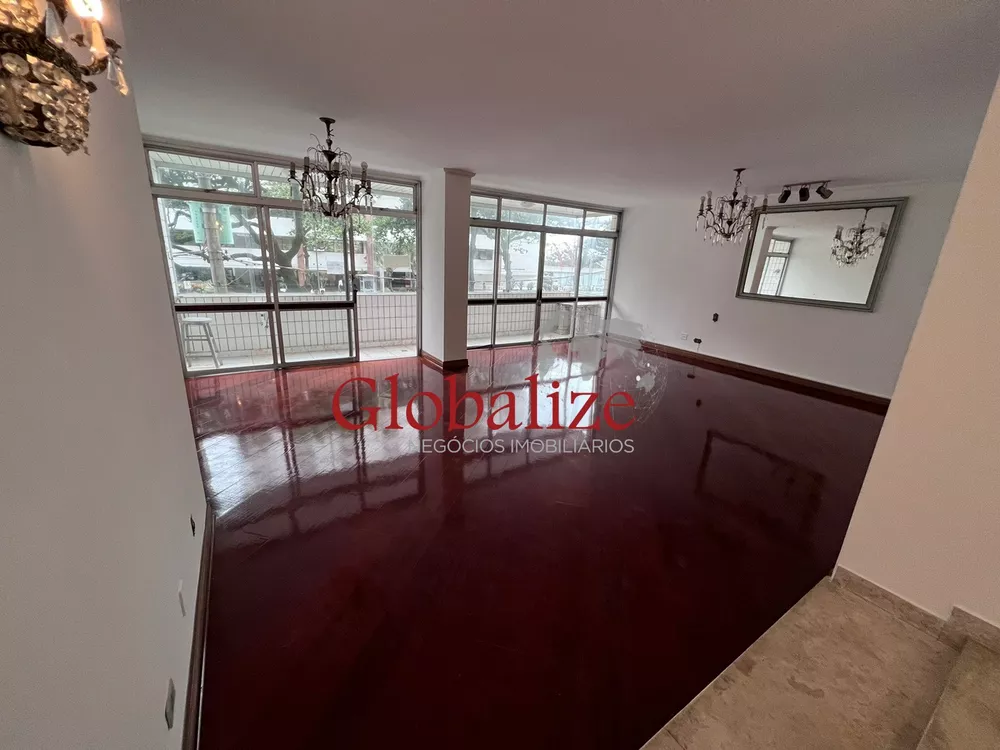 Apartamento à venda com 3 quartos, 305m² - Foto 4