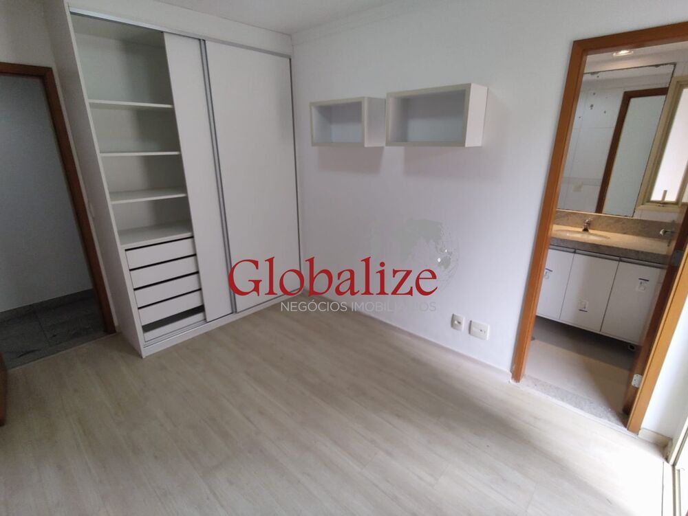 Apartamento para alugar com 4 quartos, 151m² - Foto 23