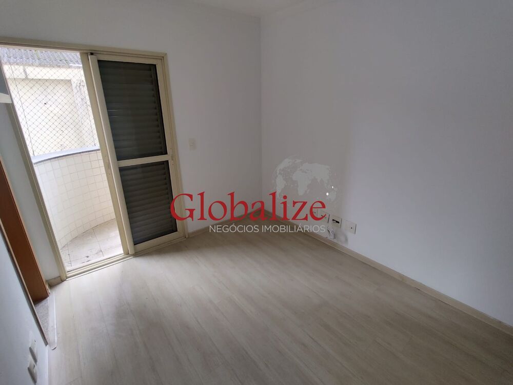 Apartamento para alugar com 4 quartos, 151m² - Foto 20