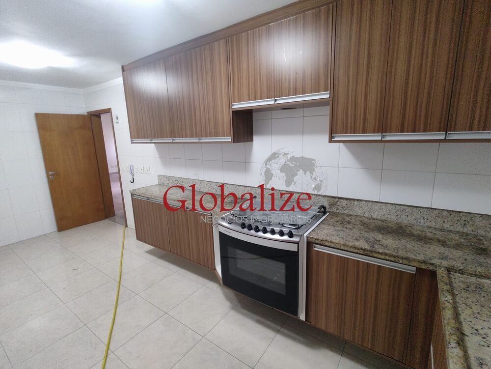 Apartamento para alugar com 4 quartos, 151m² - Foto 7