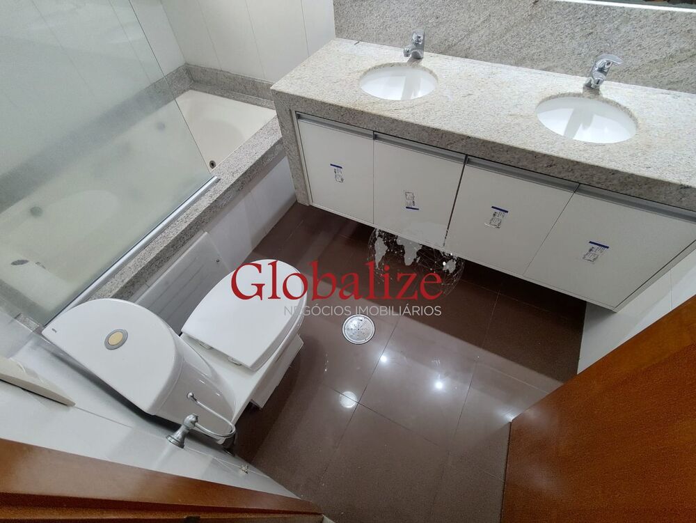 Apartamento para alugar com 4 quartos, 151m² - Foto 29