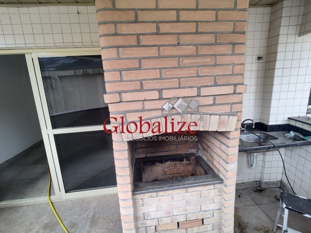 Apartamento para alugar com 4 quartos, 151m² - Foto 5