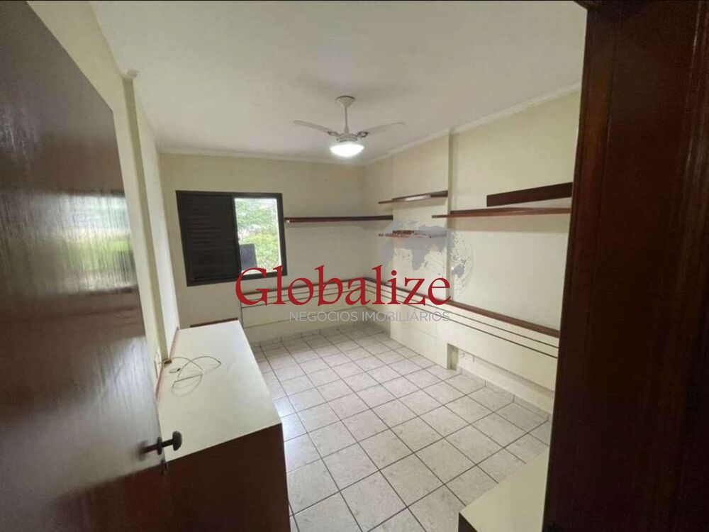 Apartamento à venda com 3 quartos, 128m² - Foto 12