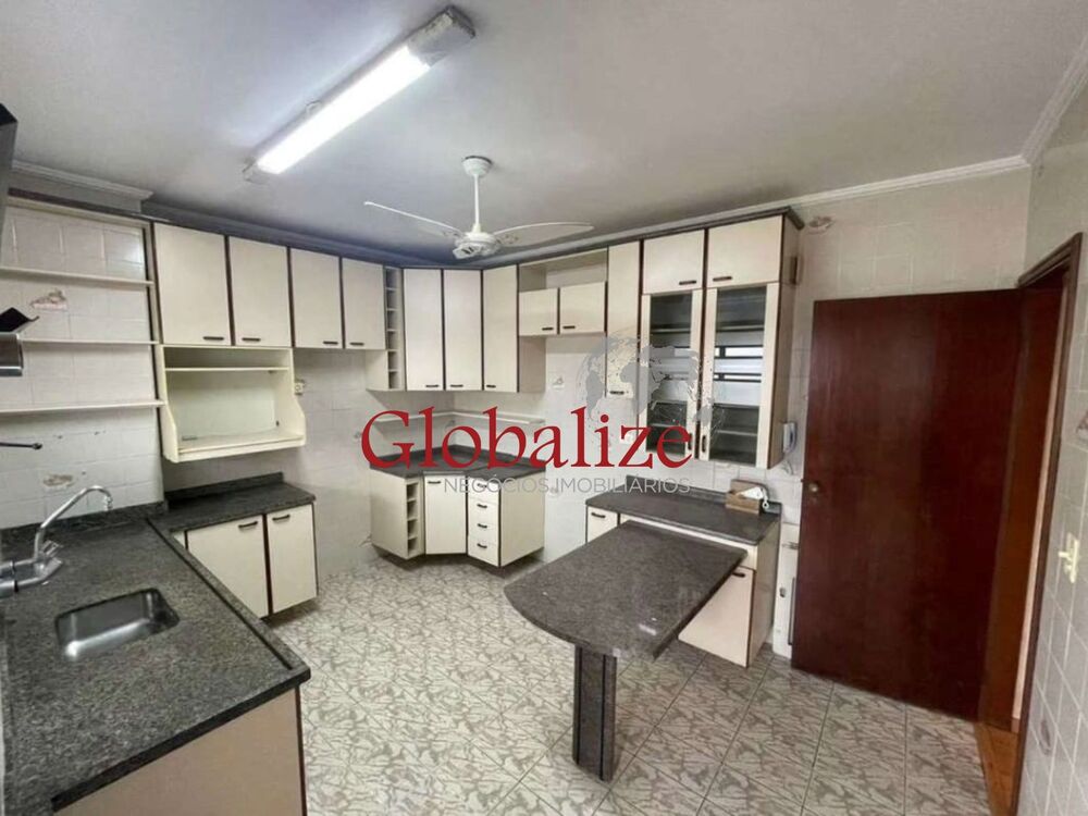 Apartamento à venda com 3 quartos, 128m² - Foto 3