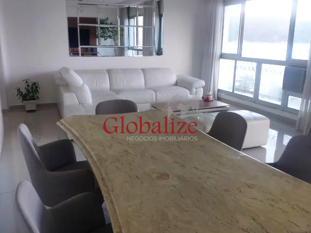 Apartamento, 3 quartos, 195 m² - Foto 1