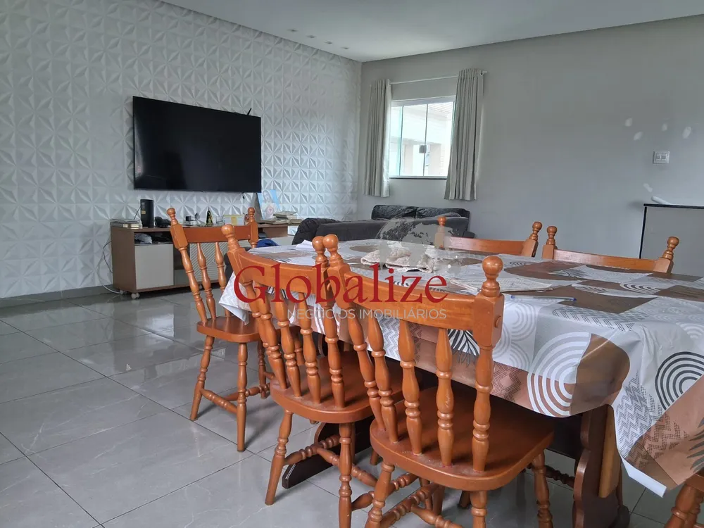 Casa, 2 quartos, 154 m² - Foto 1