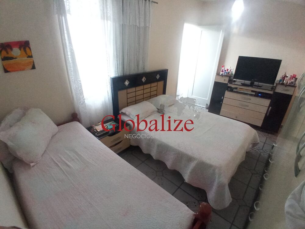 Apartamento à venda com 2 quartos, 80m² - Foto 2