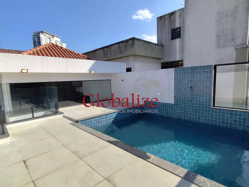 Casa à venda com 4 quartos, 290m² - Foto 1