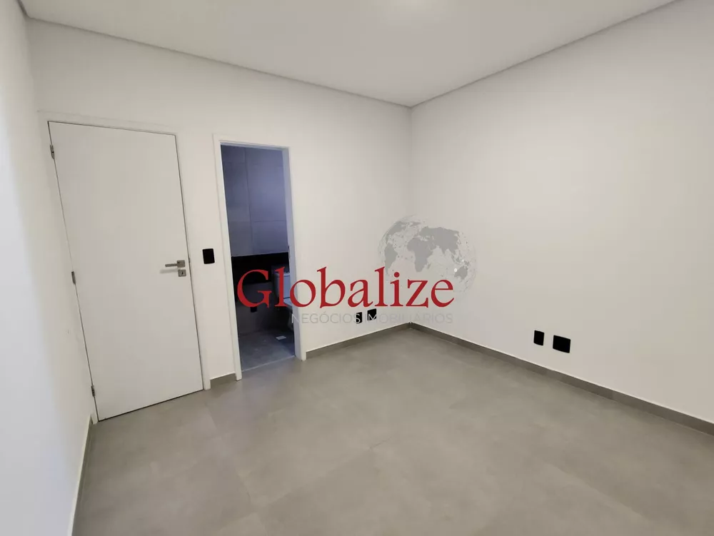 Casa à venda com 4 quartos, 290m² - Foto 24