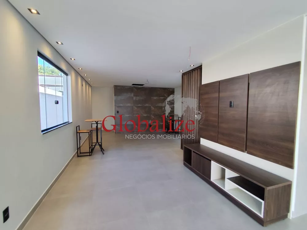 Casa à venda com 4 quartos, 290m² - Foto 10