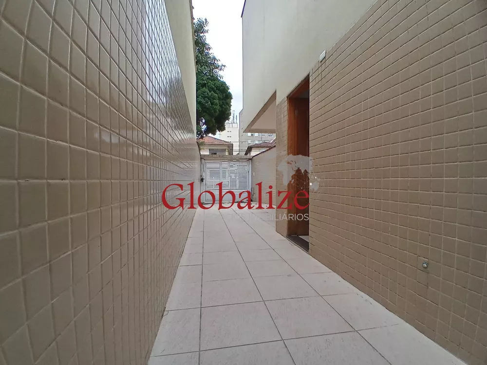 Casa à venda com 3 quartos, 300m² - Foto 1