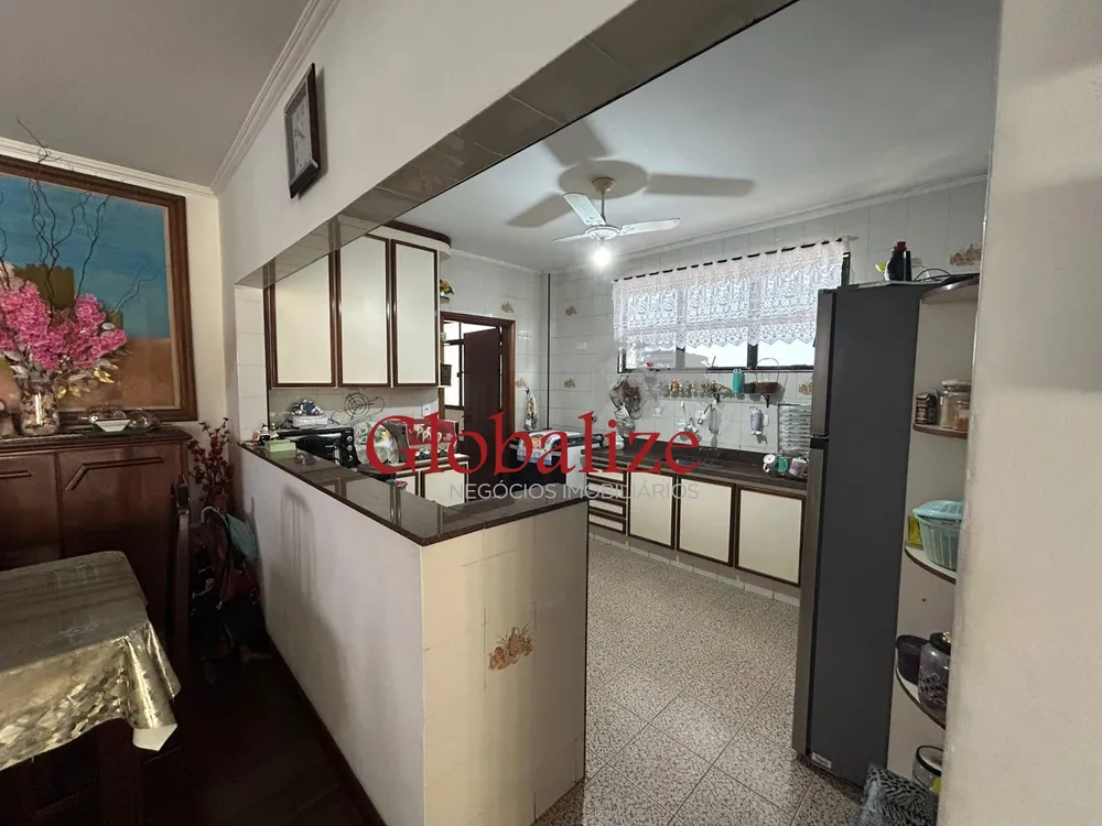 Casa, 4 quartos, 186 m² - Foto 8