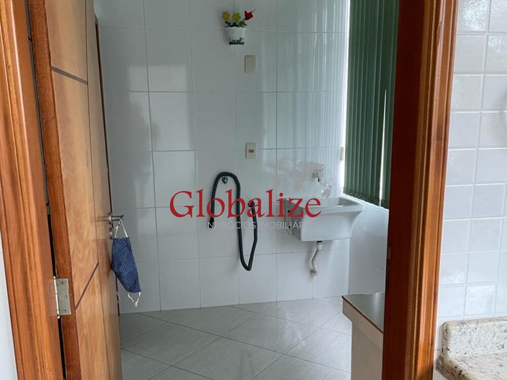 Casa à venda com 3 quartos, 127m² - Foto 4
