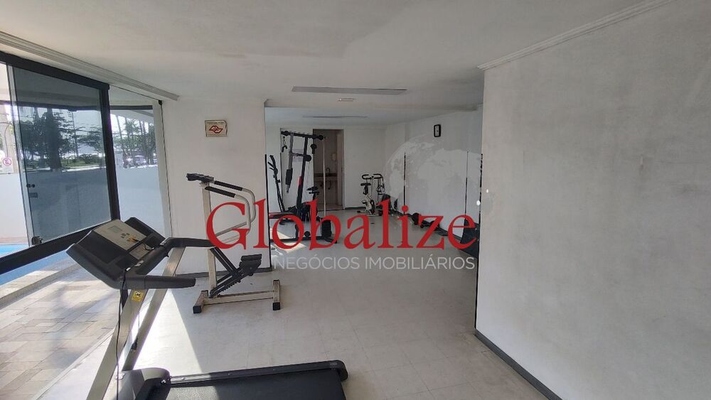 Apartamento à venda com 3 quartos, 125m² - Foto 3