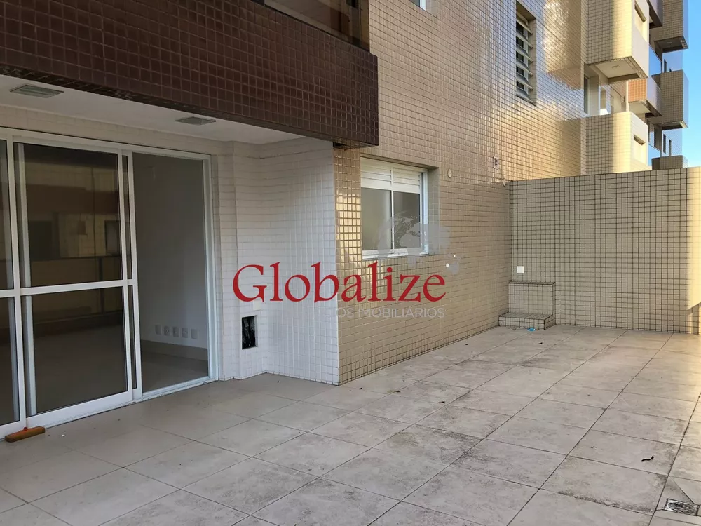 Apartamento à venda com 2 quartos, 158m² - Foto 1