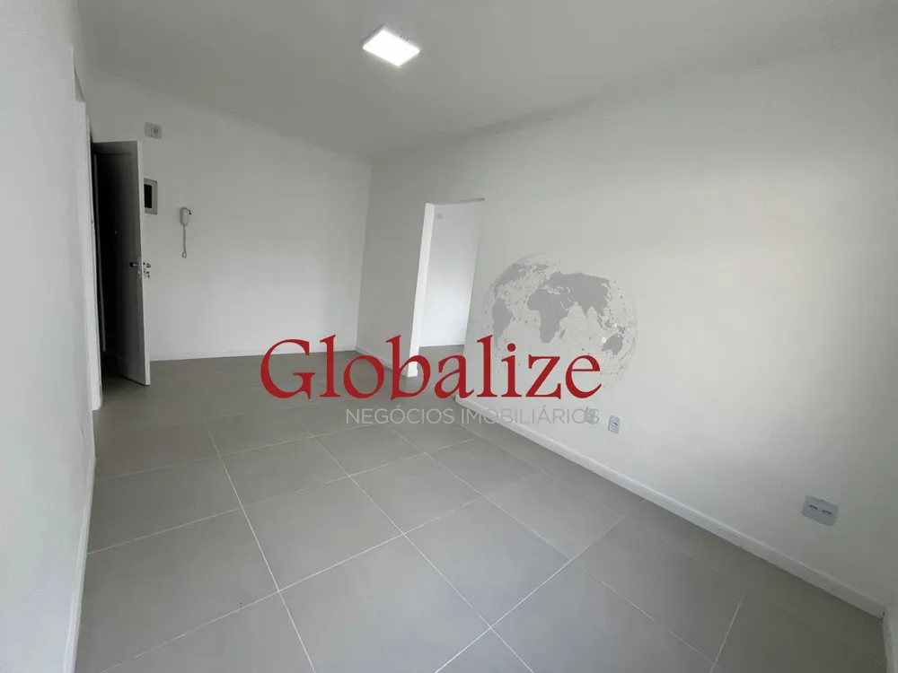Apartamento, 3 quartos, 77 m² - Foto 2