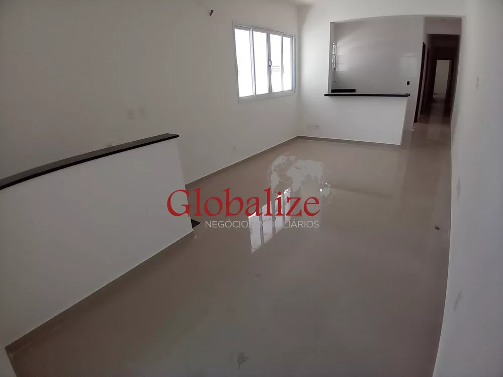 Casa à venda com 3 quartos, 150m² - Foto 2