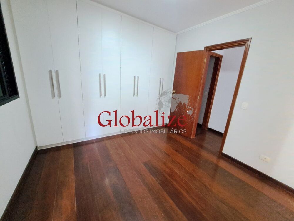 Apartamento, 4 quartos, 232 m² - Foto 2