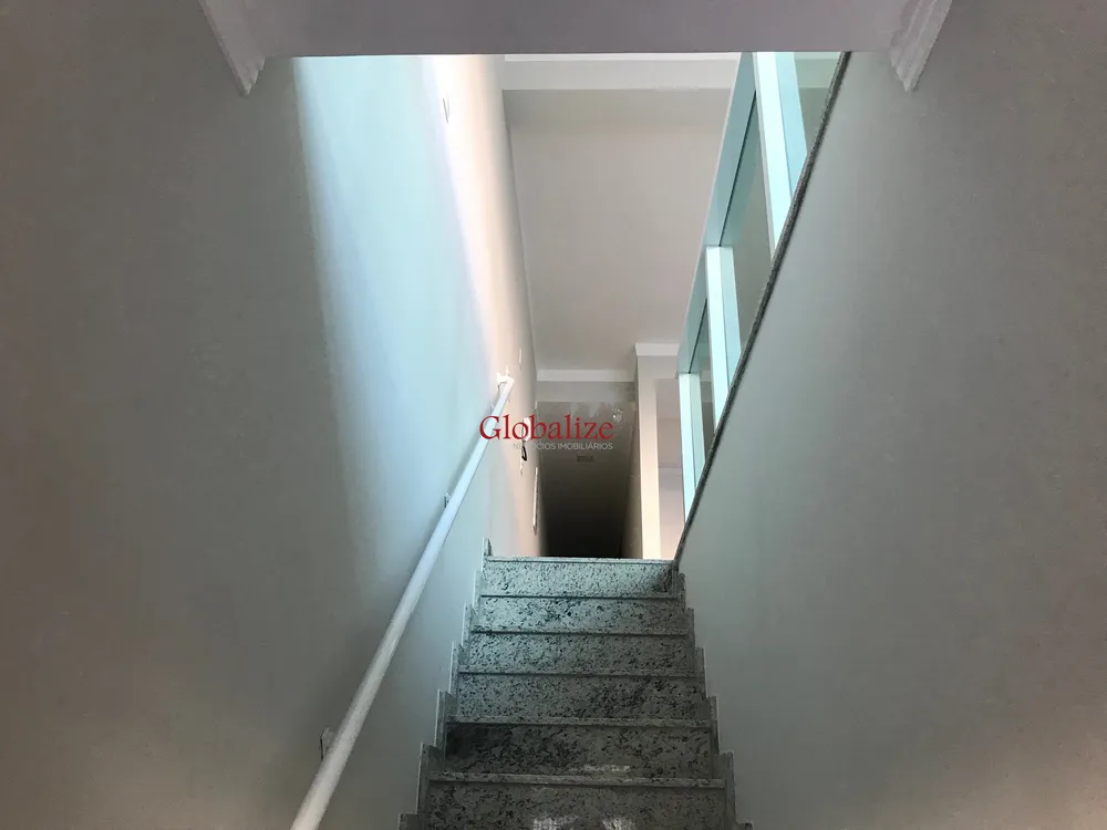 Casa, 3 quartos, 185 m² - Foto 2