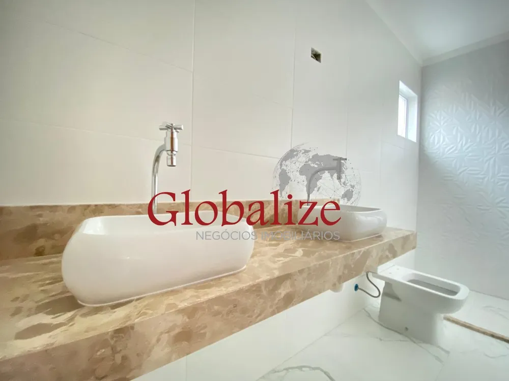 Casa, 4 quartos, 240 m² - Foto 12