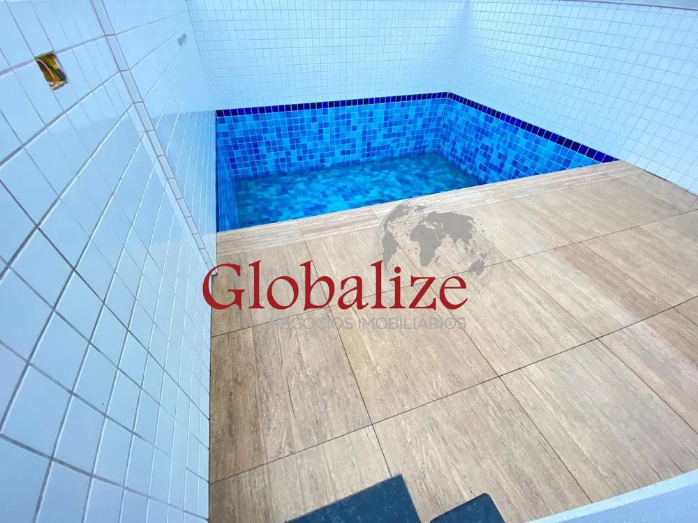 Casa, 4 quartos, 240 m² - Foto 1