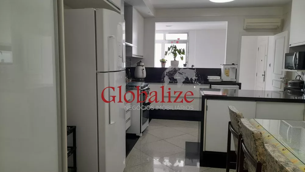 Apartamento à venda com 4 quartos, 270m² - Foto 12