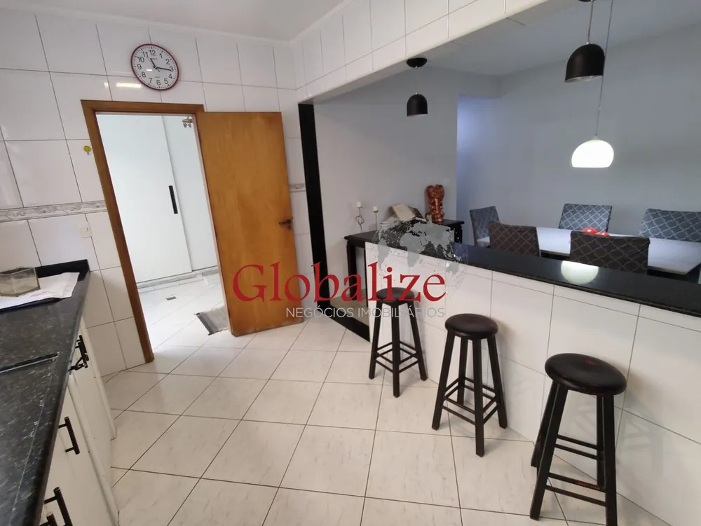 Casa, 4 quartos, 199 m² - Foto 3