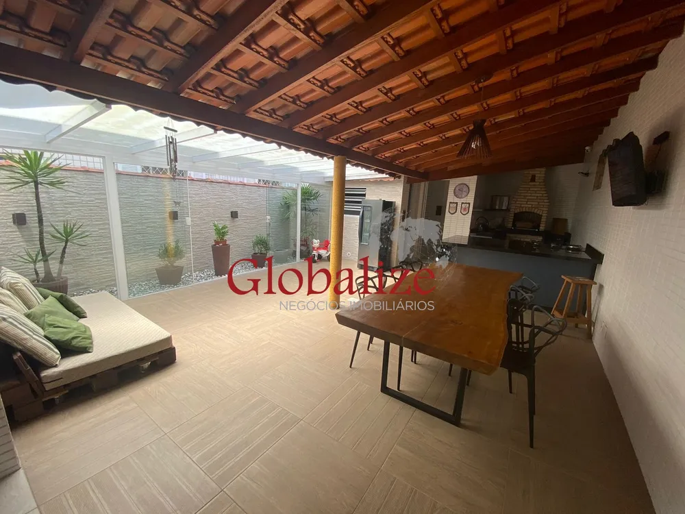 Casa, 3 quartos, 160 m² - Foto 1