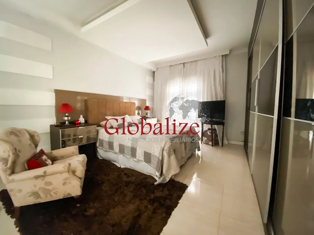 Casa, 3 quartos, 220 m² - Foto 9