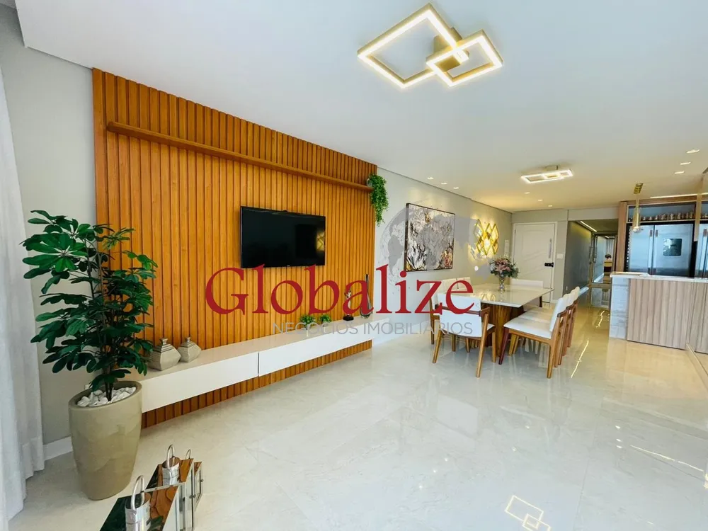 Apartamento, 3 quartos, 147 m² - Foto 1